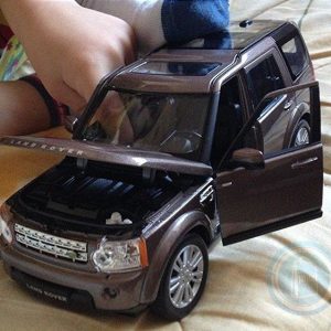 Land Rover Discovery 4 – zilver