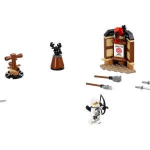 NINJAGO® Movie 70606 Spinjitzu training