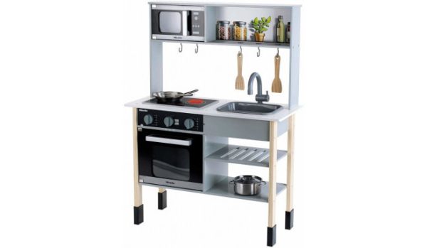 Keuken (hout) Miele met licht/geluid + accessoires