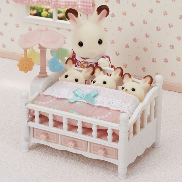 Sylvanian Families bed voor drieling met mobiel - Afbeelding 7