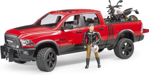 Dodge RAM 2500 Power Wagon met Ducati Desert Sled en motorrijder - Afbeelding 3