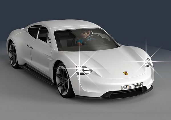 PM Porsche - Mission E 70765 - Afbeelding 2