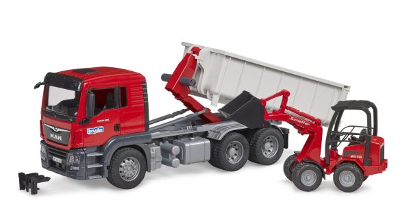 MAN TGS Vrachtwagen met afrolcontainer + Schäffer landbouwlader