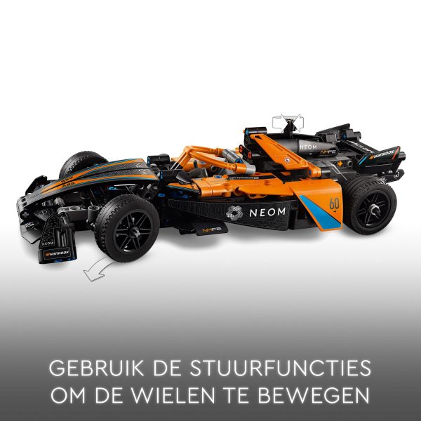 LEGO Technic NEOM McLaren Formula E racewagen Pull-Back - 42169 - Afbeelding 8