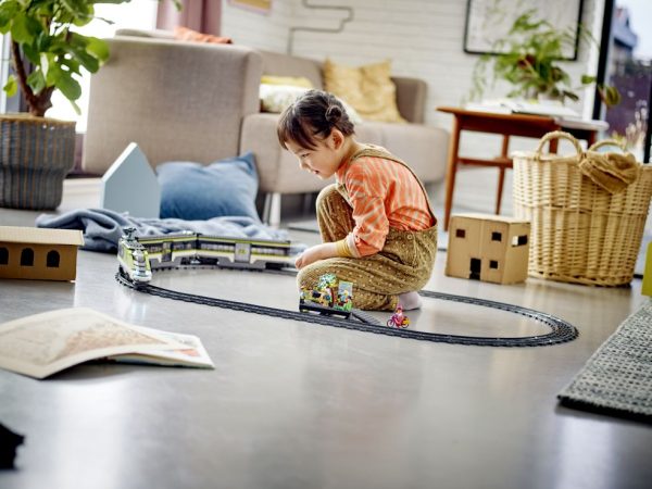 LEGO City Passagierssneltrein - 60337 - Afbeelding 10