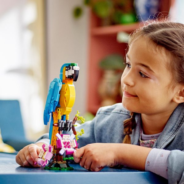 LEGO Creator 3-in-1 Exotische Papegaai - 31136 - Afbeelding 8