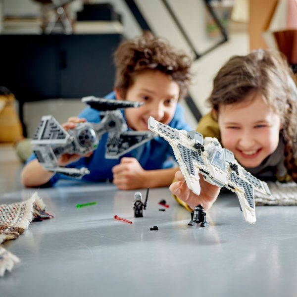 LEGO Star Wars Mandalorian Fang Fighter vs. TIE Interceptor - 75348 - Afbeelding 8