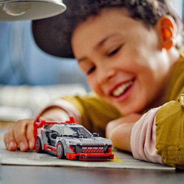 LEGO Speed Champions Audi S1 e-tron quattro racewagen - 76921 - Afbeelding 8