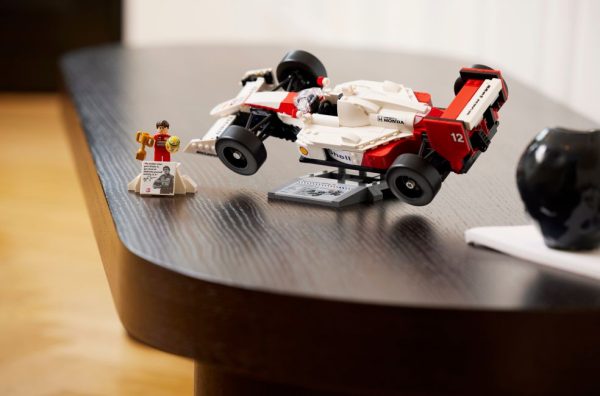 LEGO Icons McLaren MP4/4 en Ayrton Senna - 10330 - Afbeelding 7