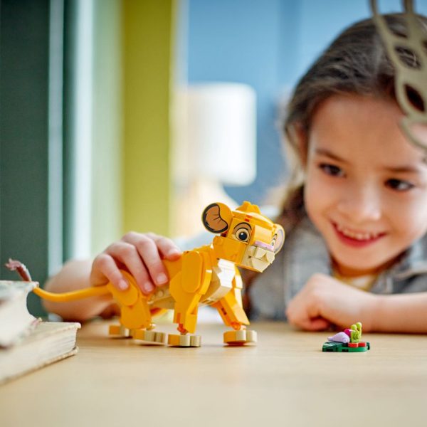 LEGO Disney The Lion King Simba de Leeuwenkoning als welp - 43243 - Afbeelding 4