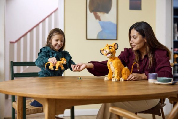 LEGO Disney The Lion King Simba de Leeuwenkoning als welp - 43243 - Afbeelding 6
