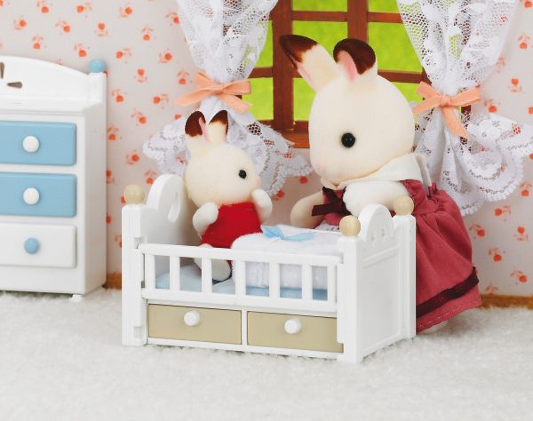 Sylvanian Families - Baby Chocoladekonijn + babybedje - Afbeelding 3