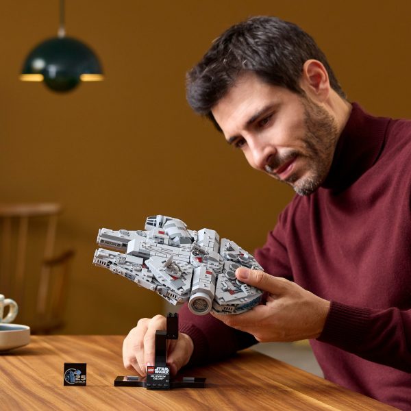 LEGO Star Wars Millennium Falcon - 75375 - Afbeelding 8