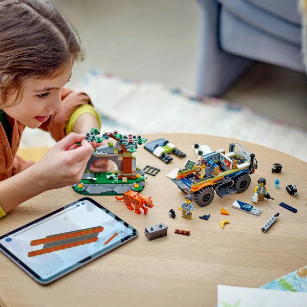 LEGO City Jungleonderzoekers offroad truck - 60426 - Afbeelding 3