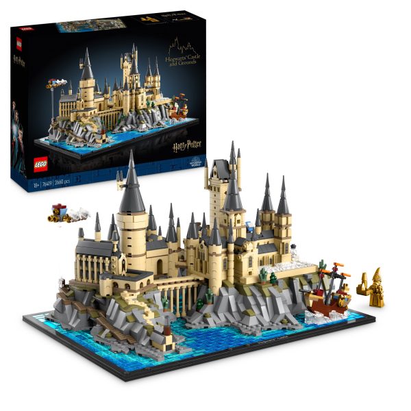 LEGO Harry Potter Kasteel Zweinstein en terrein - 76419 - Afbeelding 2