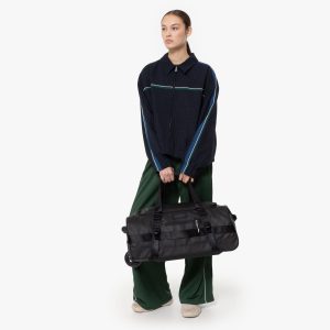 Eastpak Duffel pack wheel maat S – Tarp Black