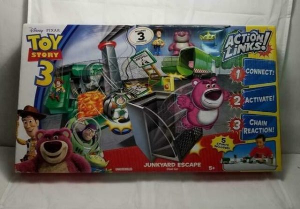Toy Story 3 - action links junkya