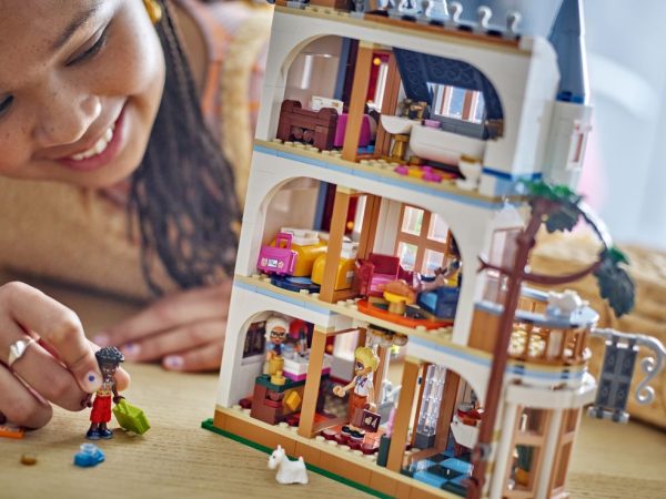 LEGO Friends Bed and breakfast in kasteel - 42638 - Afbeelding 6