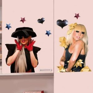 Lady Gaga – Muursticker – 56 x 40 cm – Multi