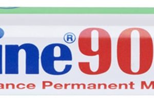 Artline Permanente Marker “90N” met schuine punt, lijndikte 2-5mm – zwart