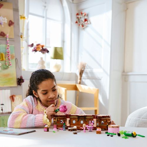 LEGO Wicked - Glinda en Elphaba's slaapzaal - Afbeelding 3