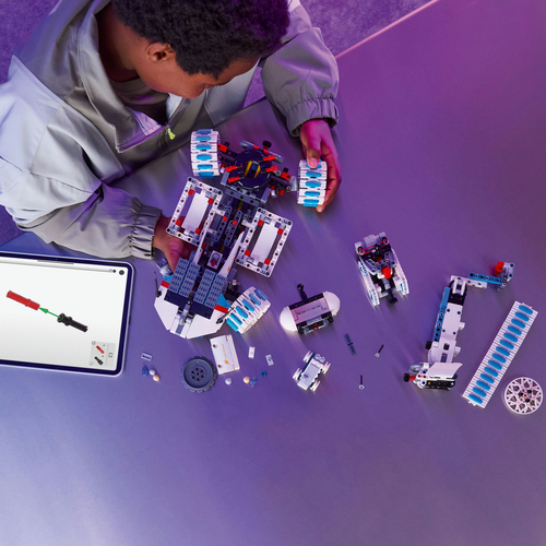 LEGO Technic - Lunar Outpost maanrover - Afbeelding 3