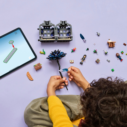 LEGO Wednesday - Zwarte dahlia - Afbeelding 3