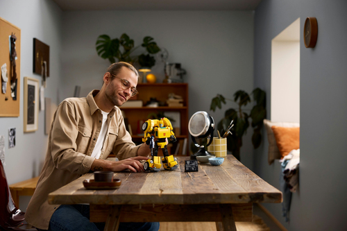 LEGO Icons - Transformers: Bumblebee - 10338 - Afbeelding 3