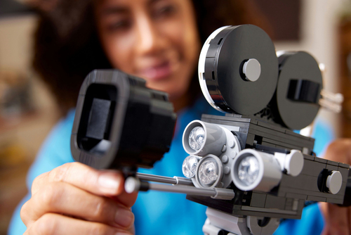 LEGO Disney 100 Walt Disney eerbetoon - Camera - 43230 - Afbeelding 7