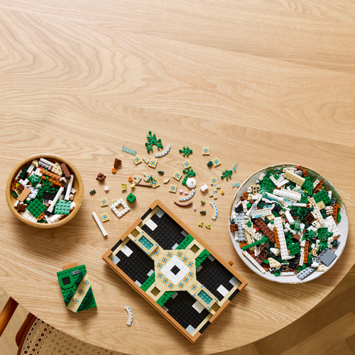 LEGO Icons Tuin met fontein - 10359 - Afbeelding 3