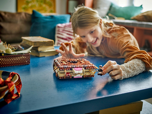 LEGO Harry Potter - Het Monsterlijke Monsterboek - 76449 - Afbeelding 3