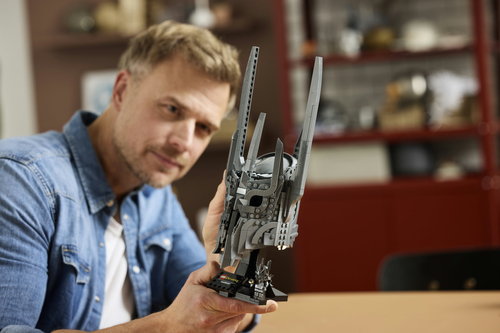 LEGO Icons - The Lord of the Rings: De helm van Sauron - Afbeelding 4