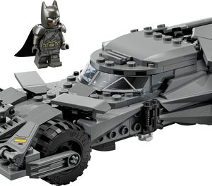 LEGO DC – Batman v Superman Batmobile