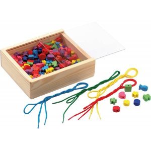 Lena – Kralen (hout) in koffertje – 160stuks