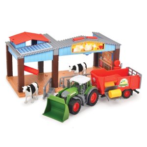 Boerderij met tractor