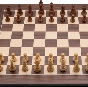 Schaakspel (walnoot/esdoorn) ingelegd (40x40cm) + schaakstukken