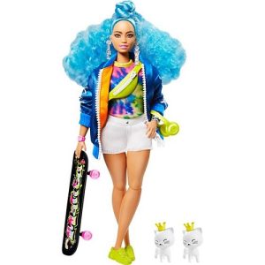 Barbie Extra Doll met skateboard en 2 kittens