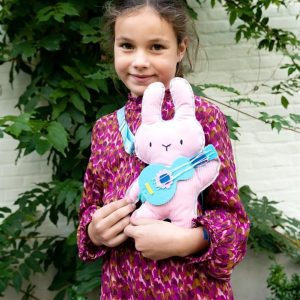 Naaikit Mijn dierenvriend – Konijn met gitaar