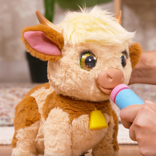 FurReal Maggie de Koe - Interactieve pluchen Knuffel - Afbeelding 9