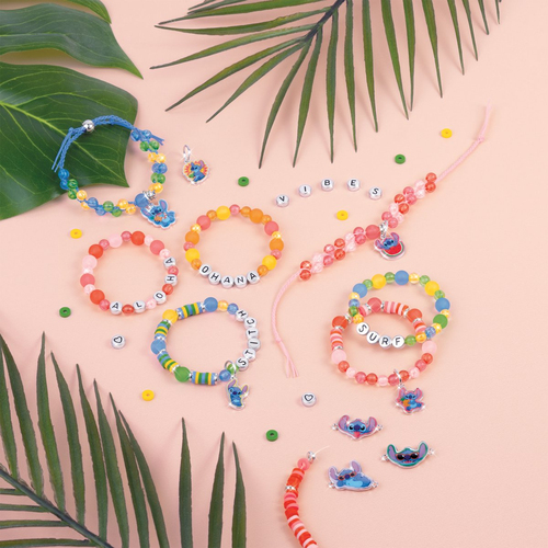 Stitch Craft Along Storybook - Afbeelding 4