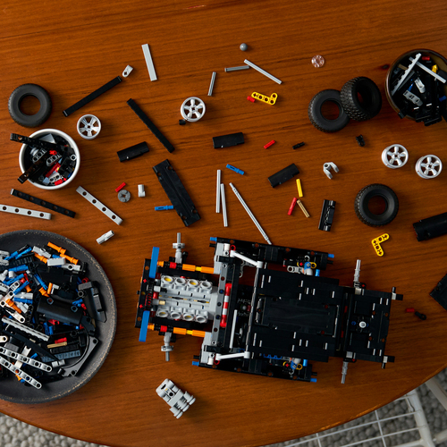 LEGO Technic - Fast and Furious Dodge Charger R/T 42231 - Afbeelding 5