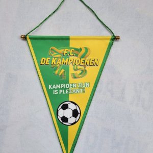 F.C. De Kampioenen – Wimpel