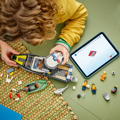 LEGO City Achtervolging met Politieboot Drijvend Boot Speelgoed voor Kinder - Afbeelding 5