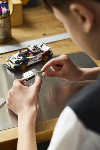 LEGO Speed Champions - BMW M3 (E30) - Afbeelding 4