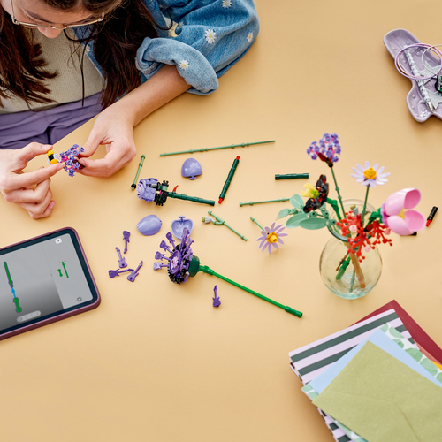 LEGO Botanicals - Olivia Rodrigo's bloemenboeket - Afbeelding 4