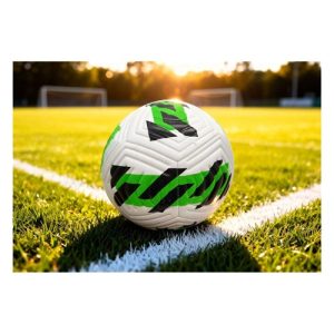 Voetbal wit,groen,zwart maat 5 400gr