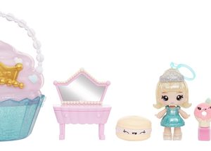 Yummiland beauty Bag+Lip Gloss Doll Cally Birthday Cake
