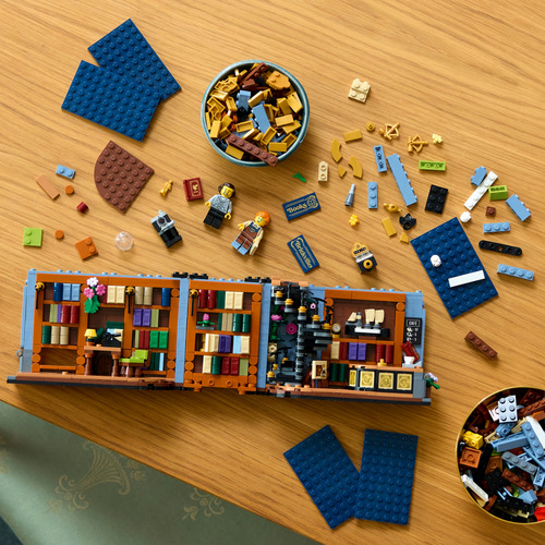 LEGO Icons Boekensteun: Boekhandel - 11379 - Afbeelding 5