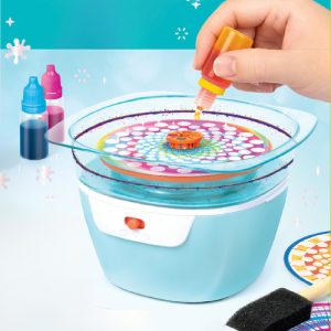 Make it Real, Mini Pottery en Spin Art Studio